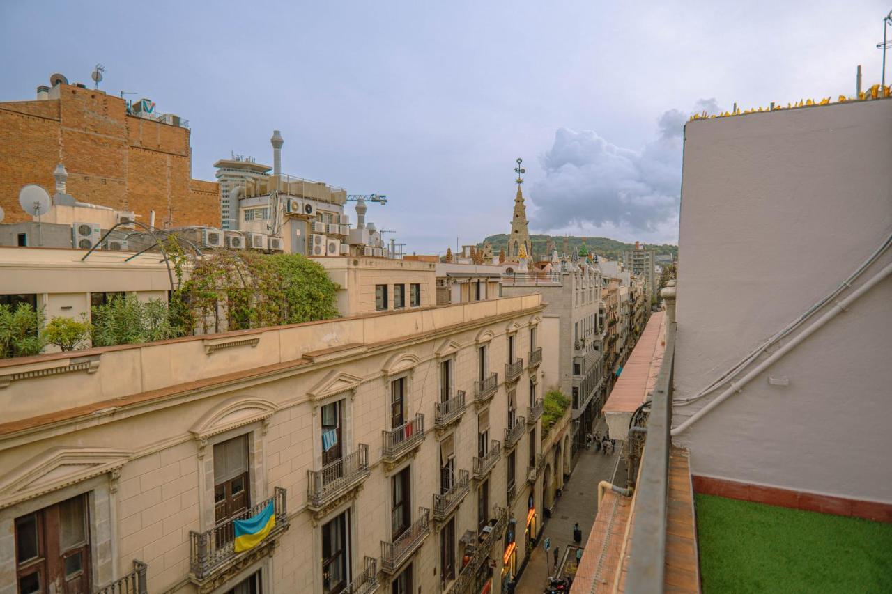 Smartr Barcelona Ramblas Exterior foto